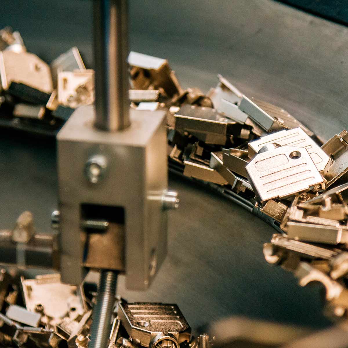 Ossi Connectors - produktionsapparat